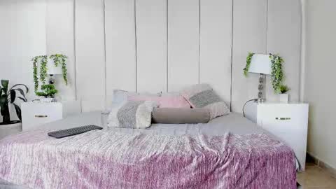 college_muscle_ass online show from 26, 9, 2025