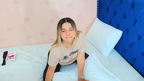  MEGAN  online show from 24, 1, 2025