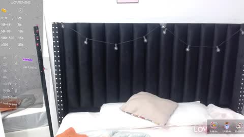  GRETCHEN  online show from 5, 1, 2025