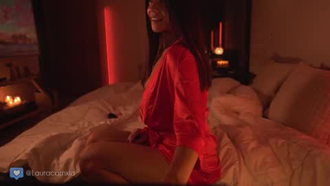 Laura online show from 22, 10, 2025