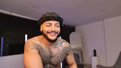 Jhoan online show from 17, 10, 2025