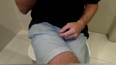 Snapshot of come1983 chatting on 15, 7, 2026 come1983 online show from 15, 7, 2026