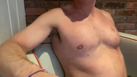 Snapshot of comfides1 chatting on 20, 1, 2025 comfides1 online show from 20, 1, 2025