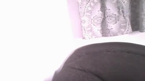 Snapshot of comicalcara chatting on 10, 3, 2025 Cara online show from 10, 3, 2025