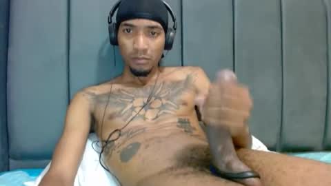 Snapshot of comoseria1927realg4life chatting on 31, 3, 2026 comoseria1927realg4life online show from 31, 3, 2026