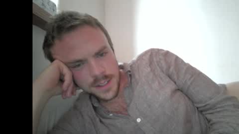 Snapshot of confessionsofalonelylover chatting on 15, 3, 2026 dreamy eyed lover online show from 15, 3, 2026