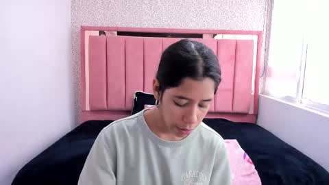 C O N N I E online show from 20, 12, 2025