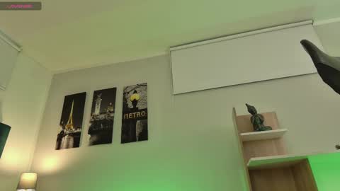 Connie online show from 22, 2, 2025