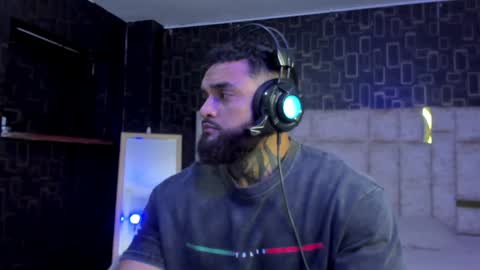 rusfegui online show from 5, 2, 2025