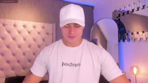 Snapshot of connorsmith_26 chatting on 5, 5, 2026 Connor Smith online show from 5, 5, 2026