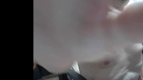 Snapshot of constantbater57 chatting on 22, 9, 2025 conastantbater57 online show from 22, 9, 2025