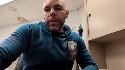 Zaddy43 online show from 24, 2, 2026