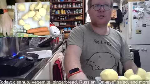 Snapshot of cookieliquor chatting on 27, 12, 2024 Cookie - I do cooking streams occasionally. Next stream  online show from 27, 12, 2024