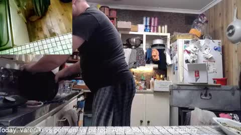 Snapshot of cookieliquor chatting on 7, 2, 2025 Cookie - I do cooking streams occasionally. Next stream  online show from 7, 2, 2025