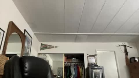 cookoosnest online show from 23, 11, 2025