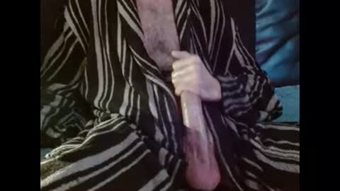 Snapshot of coolbreeze420842217 chatting on 3, 11, 2025 coolbreeze420 online show from 3, 11, 2025