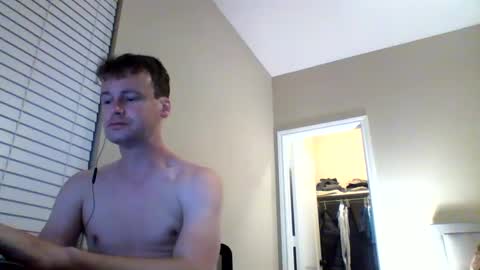 cooldude122222 online show from 2, 12, 2024