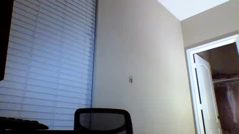 cooldude122222 online show from 4, 12, 2024