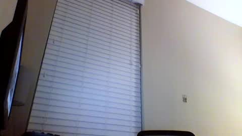 cooldude122222 online show from 3, 3, 2025