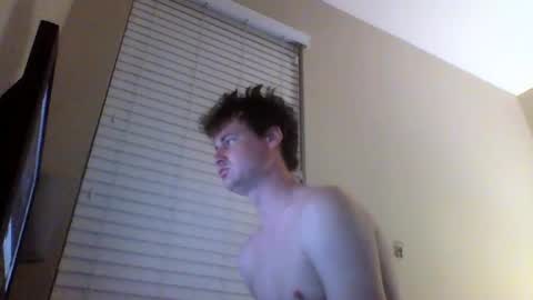 cooldude122222 online show from 8, 3, 2025