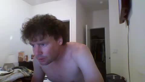 cooldude122222 online show from 18, 9, 2025