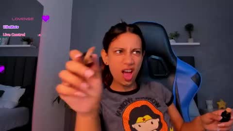  CORA  online show from 30, 10, 2025