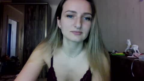 cora_fora online show from 6, 4, 2026