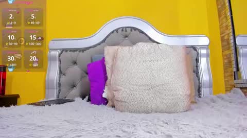 Snapshot of coraline_fox2 chatting on 12, 3, 2025 coraline online show from 12, 3, 2025