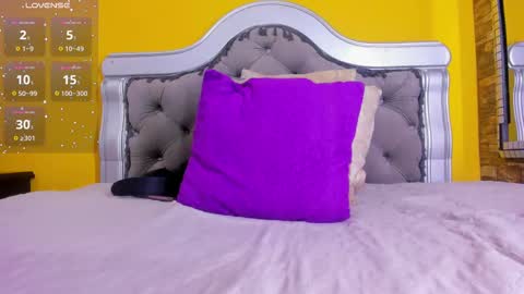 Snapshot of coraline_fox2 chatting on 22, 9, 2025 coraline online show from 22, 9, 2025