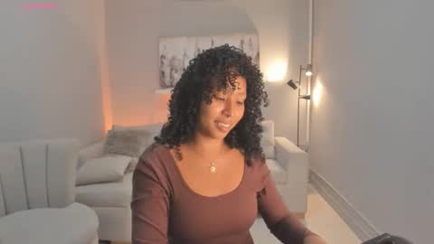 Snapshot of corinnah chatting on 10, 3, 2025 Cori online show from 10, 3, 2025