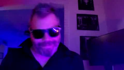 Snapshot of cornelious_ruckous chatting on 6, 10, 2025 cornelious_ruckous online show from 6, 10, 2025