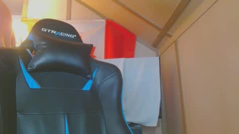 cosmicjones88 online show from 17, 2, 2025