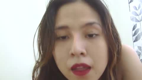 Liz Gwyneth Charlota online show from 2, 11, 2025