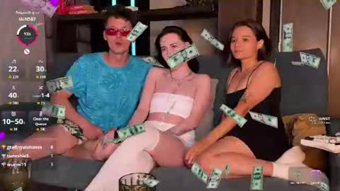 Alex and Mia online show from 26, 6, 2026