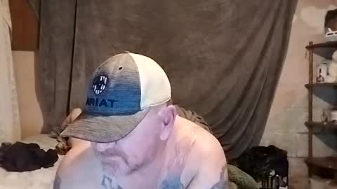 Ieathairytacos online show from 26, 2, 2025