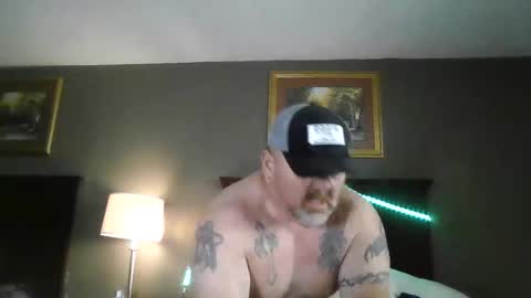 Ieathairytacos online show from 5, 10, 2025
