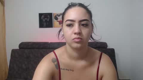 Snapshot of couple_sexandlove chatting on 28, 2, 2025  ALEJANDRO Y EMILY  online show from 28, 2, 2025