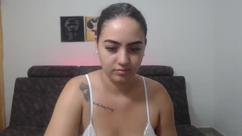 Snapshot of couple_sexandlove chatting on 11, 3, 2025  ALEJANDRO Y EMILY  online show from 11, 3, 2025