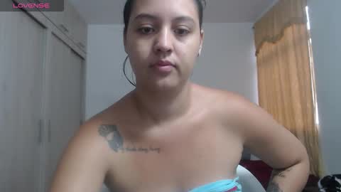 Snapshot of couple_sexandlove chatting on 30, 9, 2025  ALEJANDRO Y EMILY  online show from 30, 9, 2025