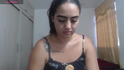 Snapshot of couple_sexandlove chatting on 4, 10, 2025  ALEJANDRO Y EMILY  online show from 4, 10, 2025