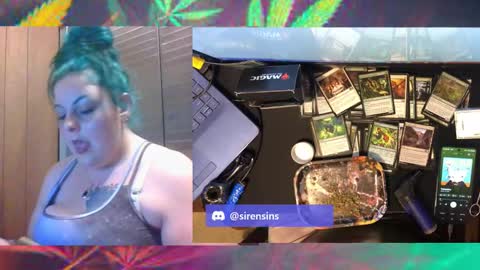 Snapshot of coupleofsinnerz chatting on 25, 10, 2025 coupleofsinnerz online show from 25, 10, 2025