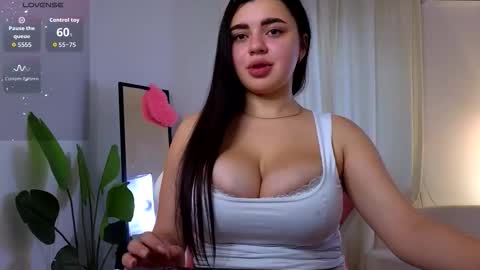 Courtney online show from 23, 10, 2025