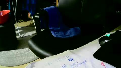 coyote017 online show from 4, 2, 2025