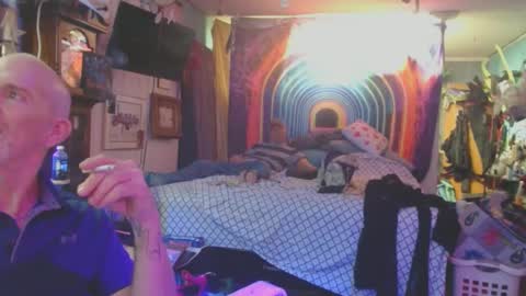 Snapshot of cpl4morethan1 chatting on 4, 10, 2025 cpl4morethan1 online show from 4, 10, 2025