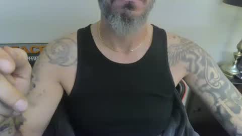 Snapshot of cpl_inlove chatting on 8, 11, 2025 cpl_inlove online show from 8, 11, 2025