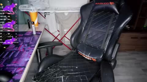 crash_test13 online show from 3, 2, 2025