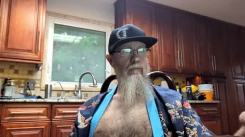 Snapshot of craven_moreass chatting on 28, 7, 2026 Dick Fitswell online show from 28, 7, 2026