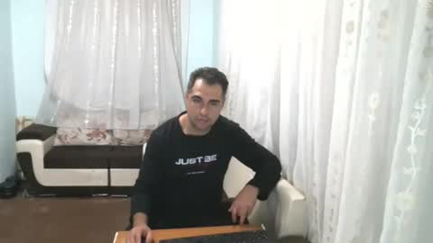 Snapshot of crazy____boy09 chatting on 1, 11, 2025 crazy____boy09 online show from 1, 11, 2025