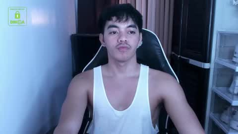 Snapshot of crazyasiancum chatting on 8, 12, 2024 Zion online show from 8, 12, 2024