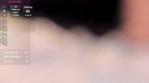 Snapshot of crazybeef__ chatting on 17, 12, 2024 Caro Andrew online show from 17, 12, 2024